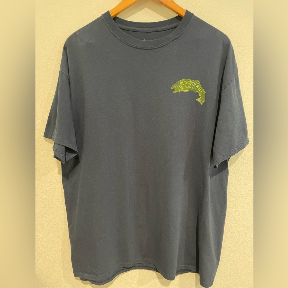 Old Guys Rule gray tee shirt size XL. Gone fishing